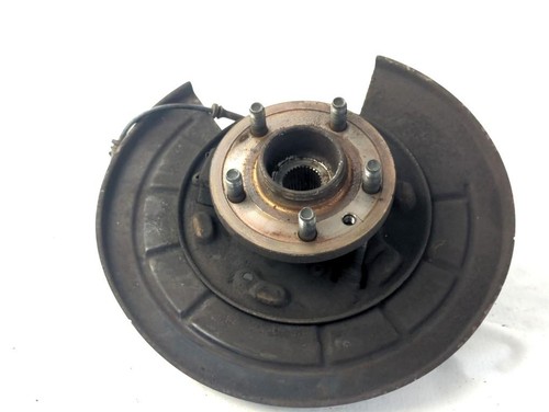 Lr045823 left right rear - left,